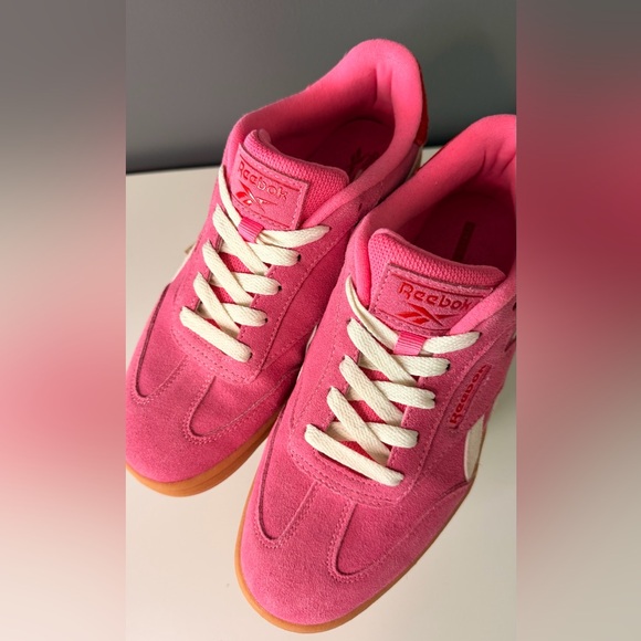 Women’s Reebok Fuchsia Pink, Red and White Classic Sneakers - Picture 4 of 5